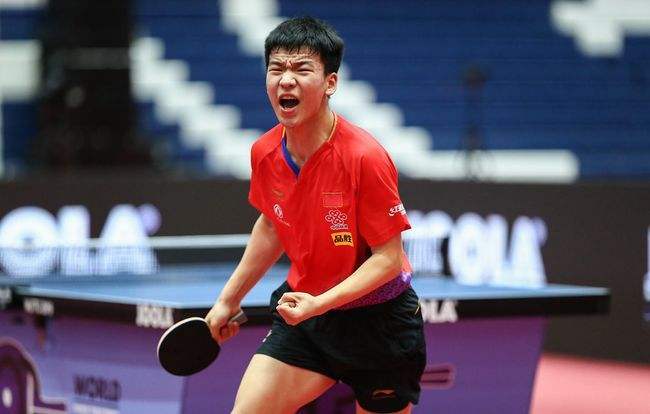 她每日坚持 她每日坚持