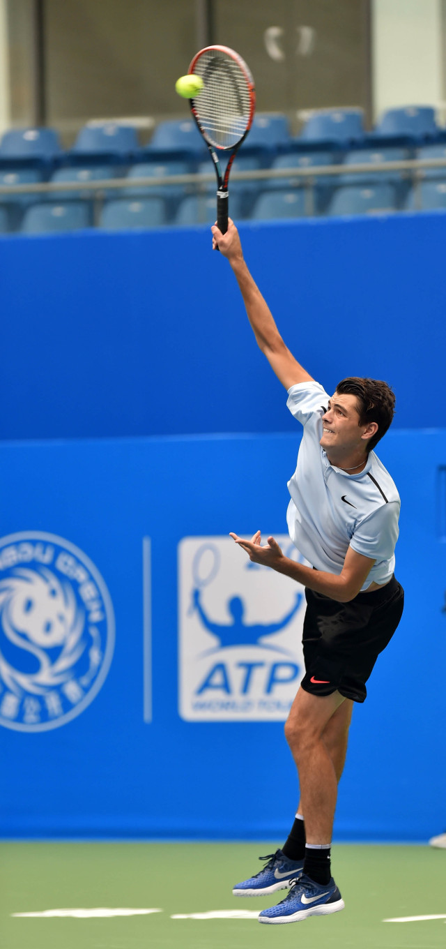 在自家半场 在自家半场